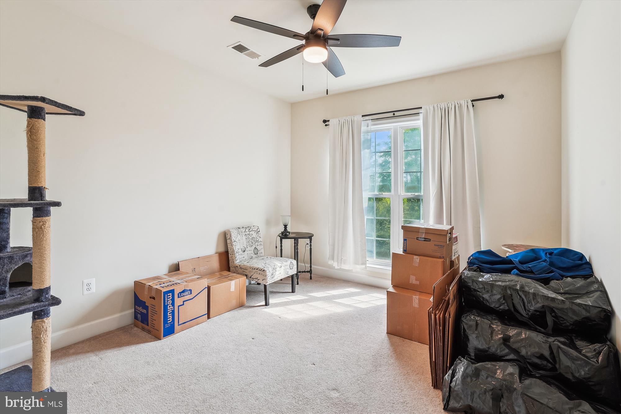 POTOMAC CLUB - Residential Lease