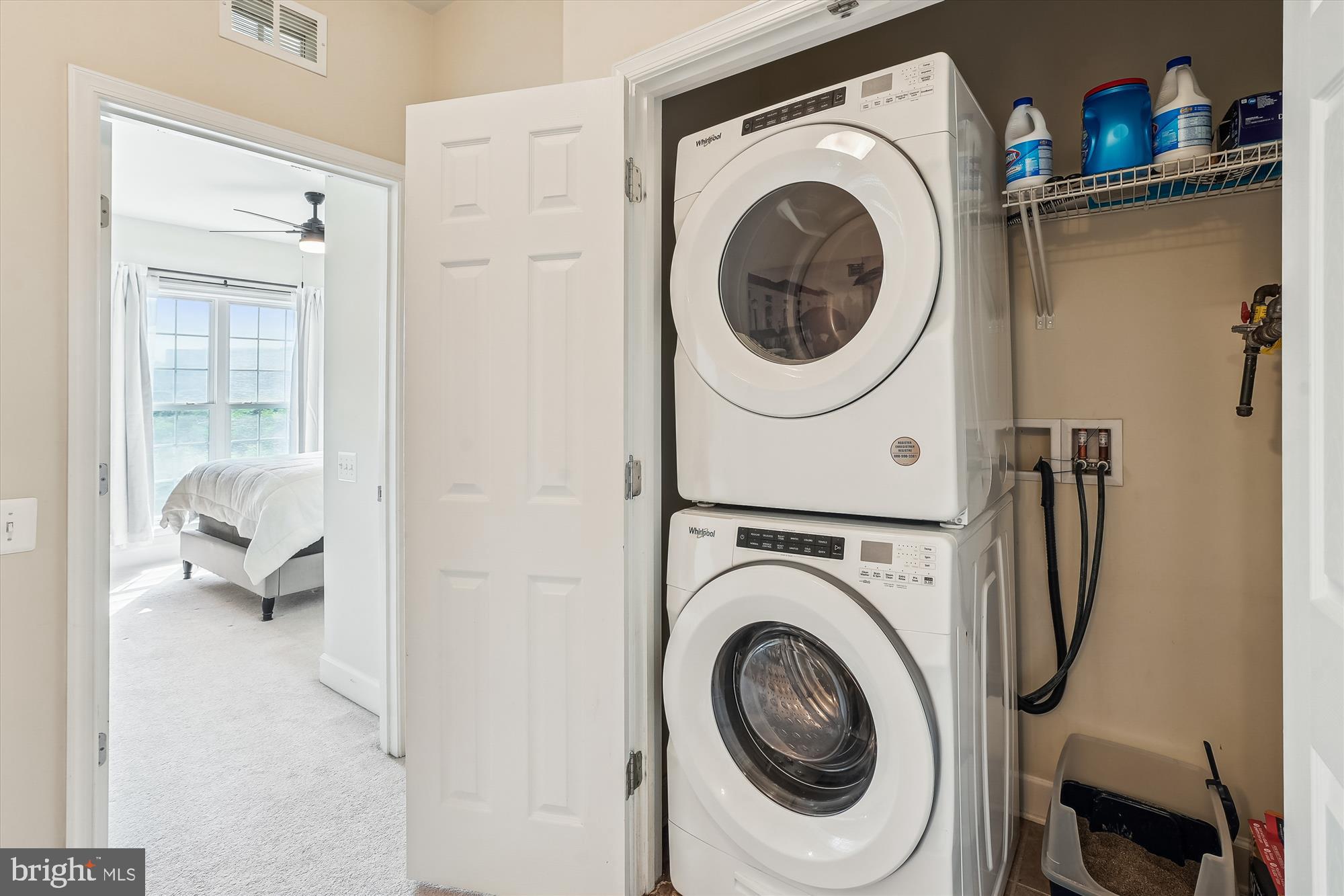 POTOMAC CLUB - Residential Lease