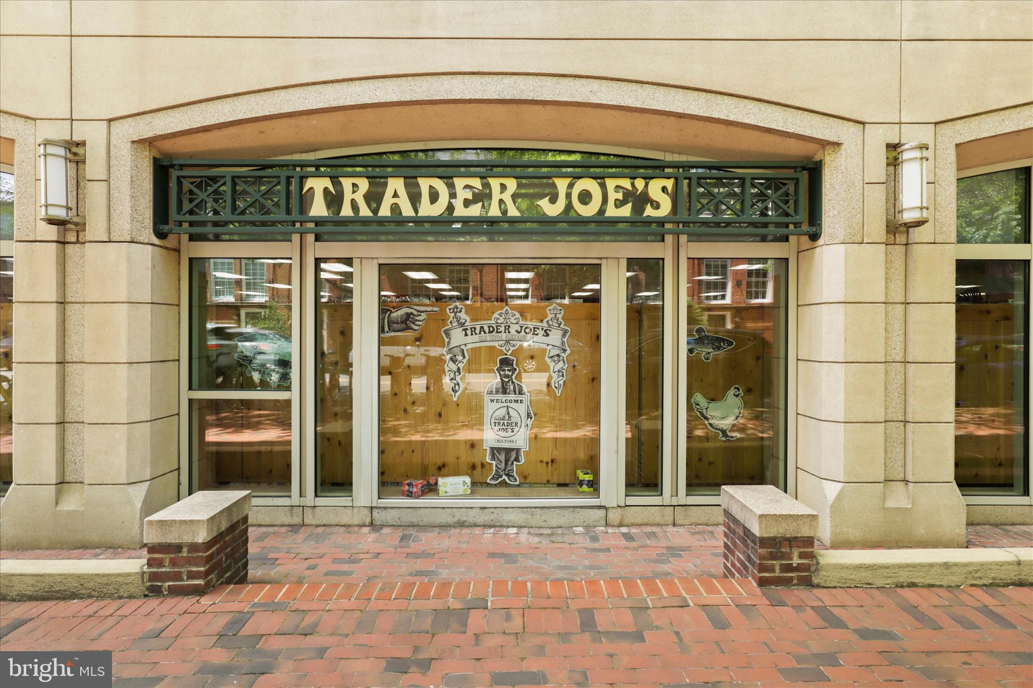 HARBOR TERRACE - Residential