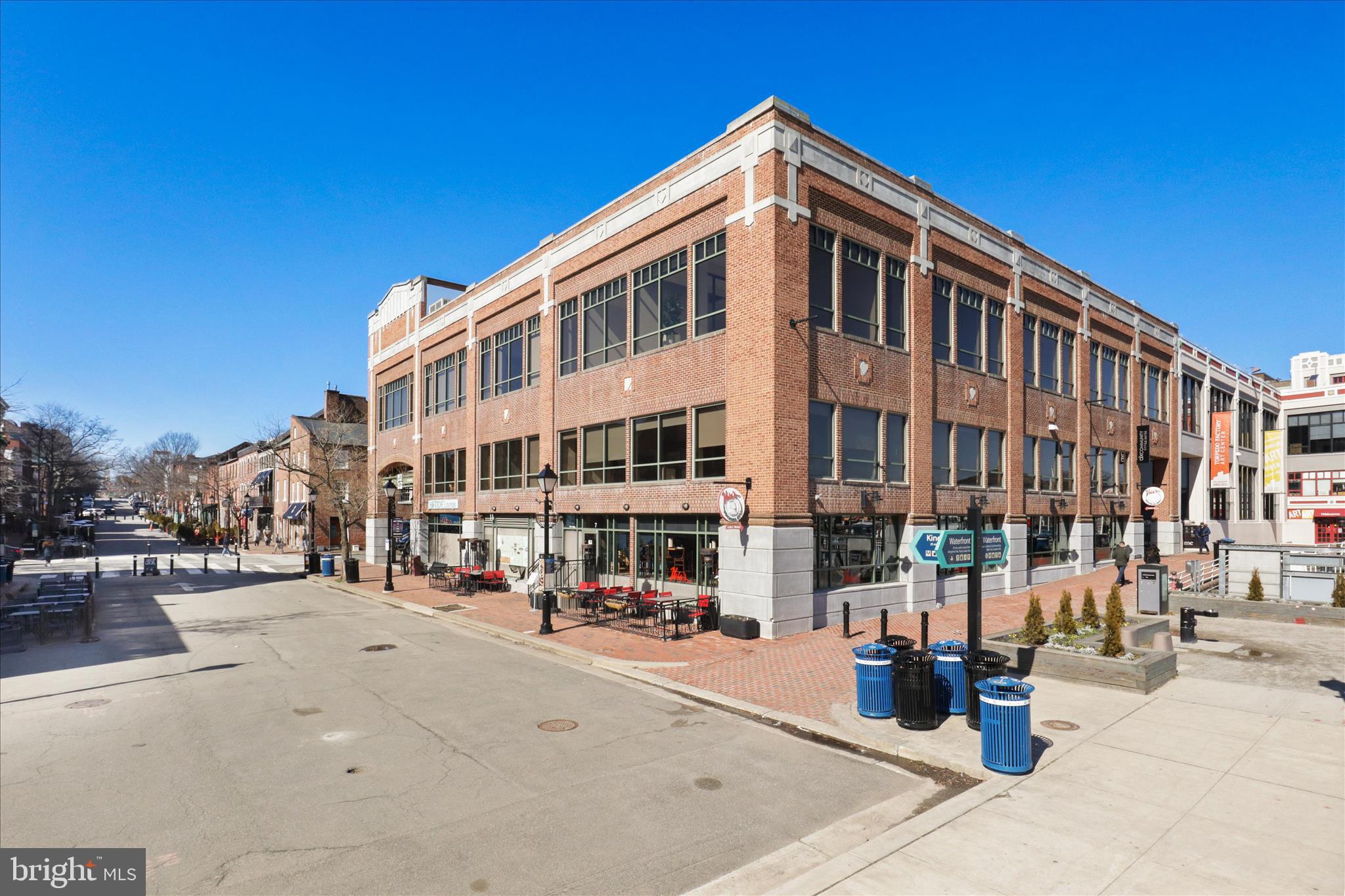 HARBOR TERRACE - Residential