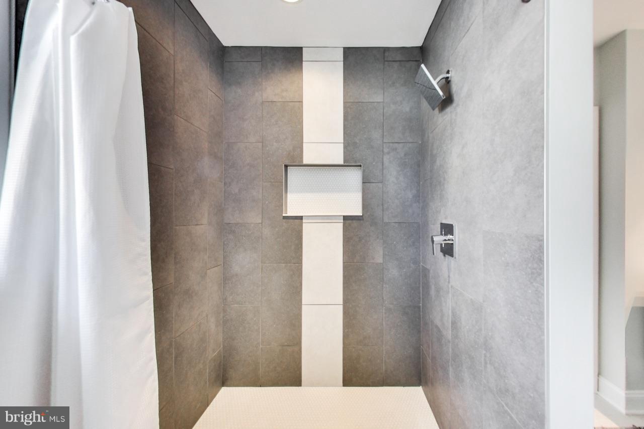 HAMILTON HEIGHTS - Residential