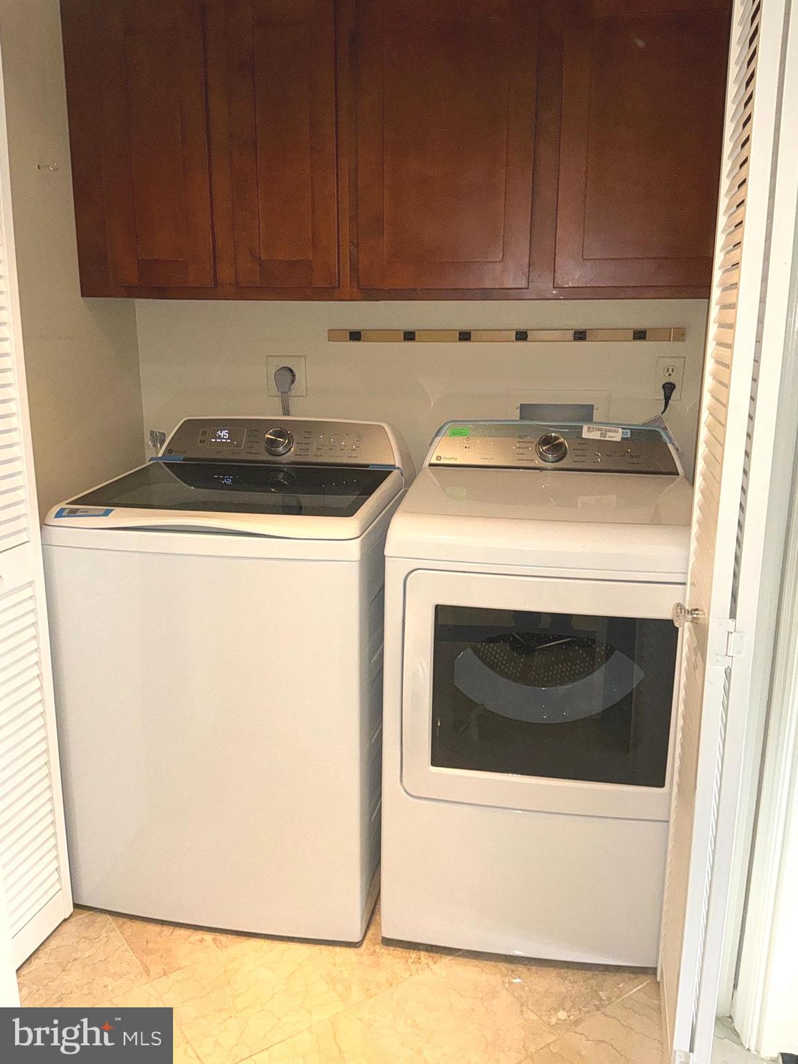 THE FALLSWOOD CODM - Residential Lease