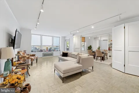41 Conshohocken State Road Unit 101, Bala Cynwyd, PA MLS: PAMC2132958