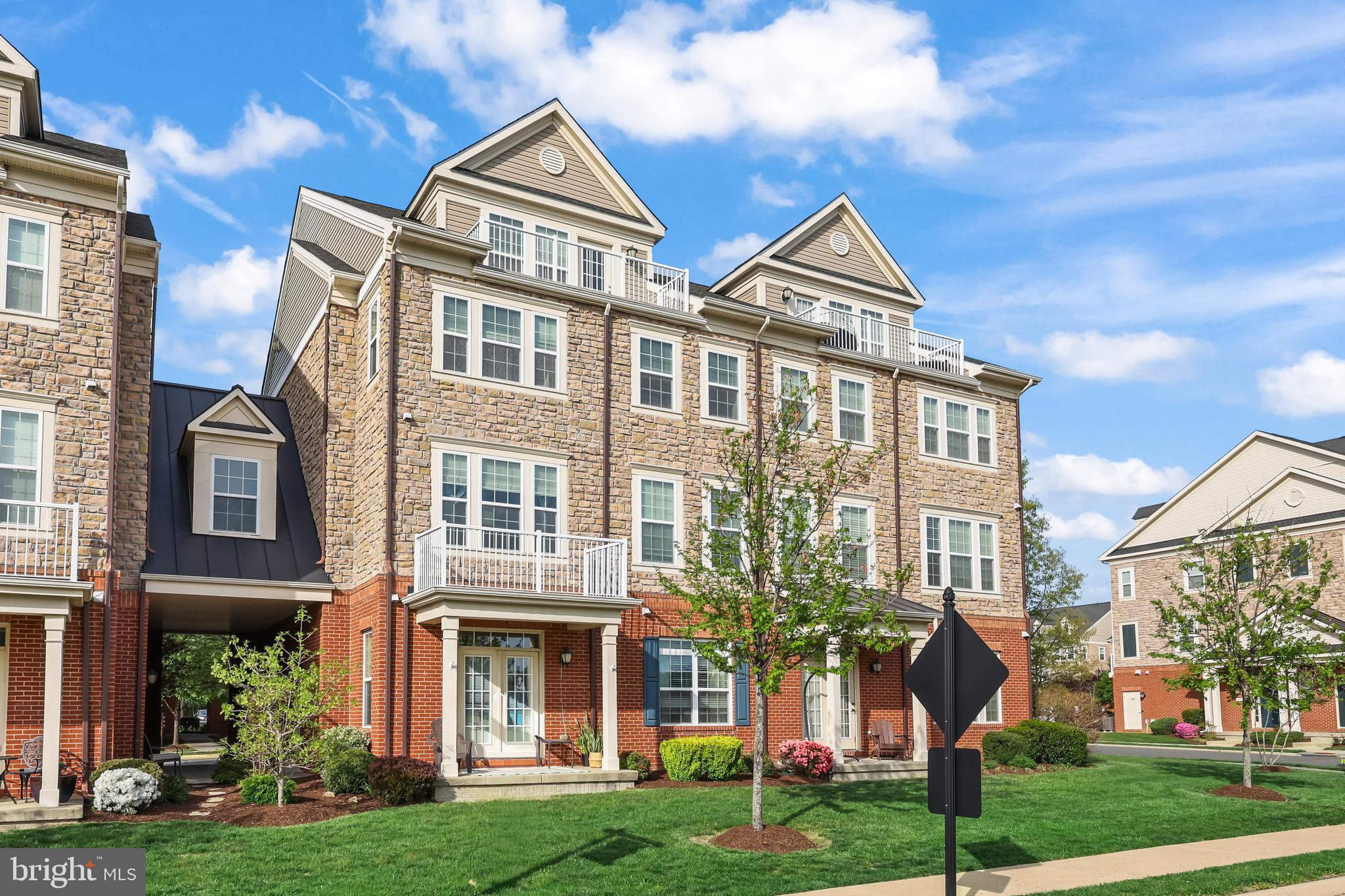 PRESERVE AT GOOSE CREEK - Residential