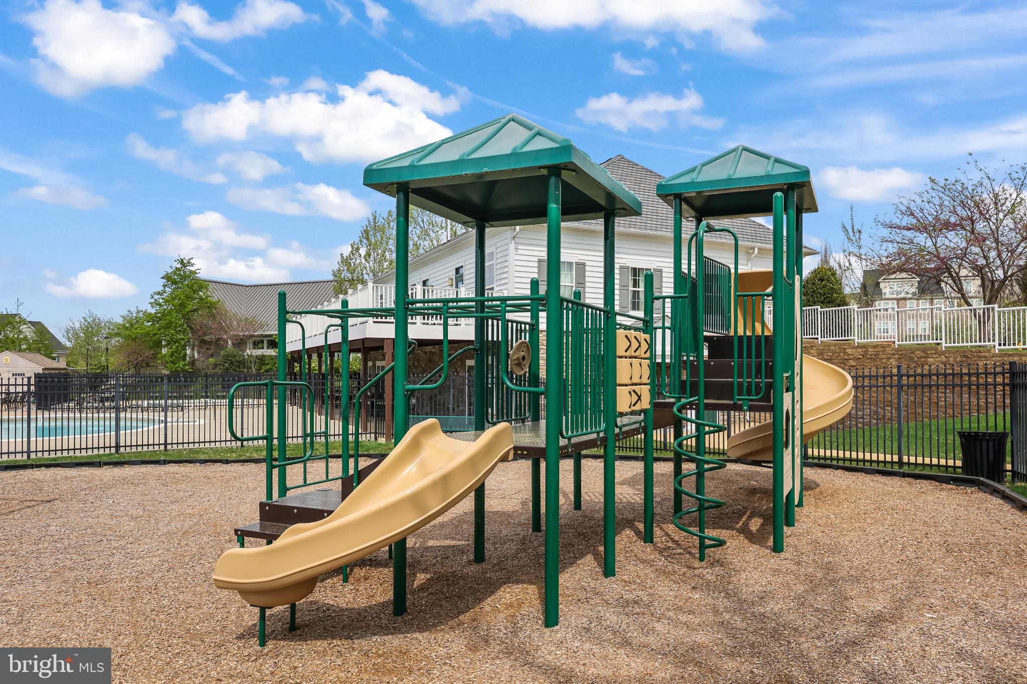 PRESERVE AT GOOSE CREEK - Residential