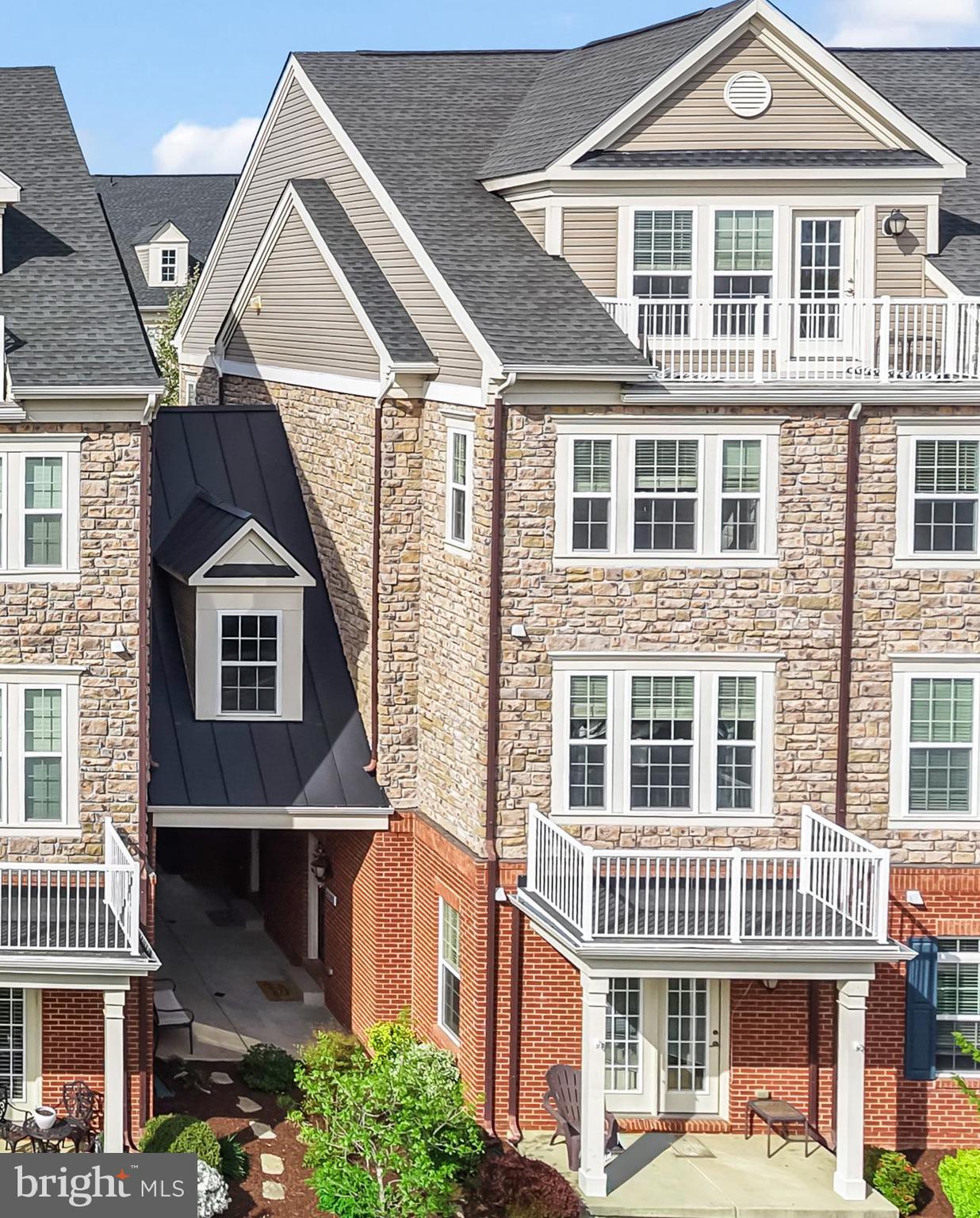 PRESERVE AT GOOSE CREEK - Residential