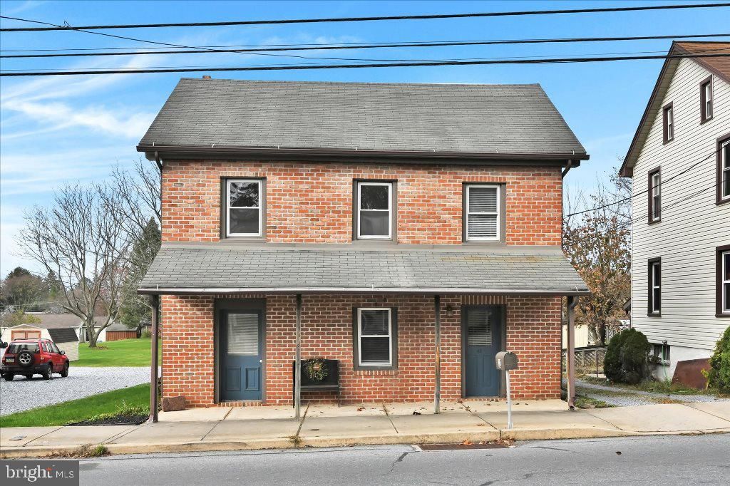 Photo of 62 N REAMSTOWN RD, STEVENS, PA 17578 (MLS # PALA2028008)