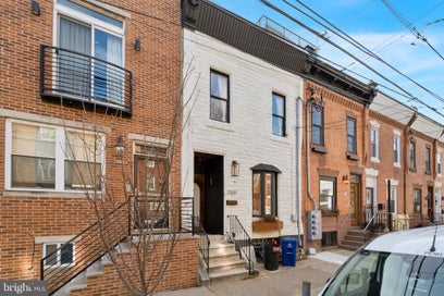 2519 GRAYS FERRY AVENUE PHILADELPHIA PA 19146