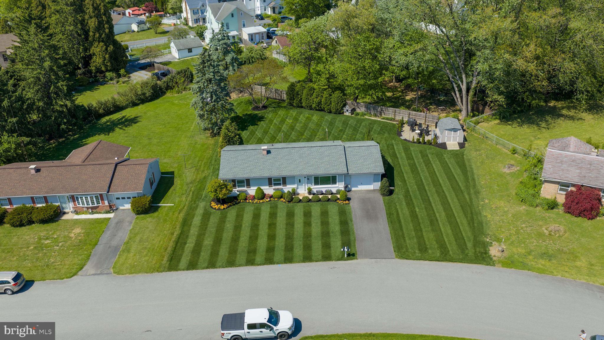 MAYTOWN - Residential