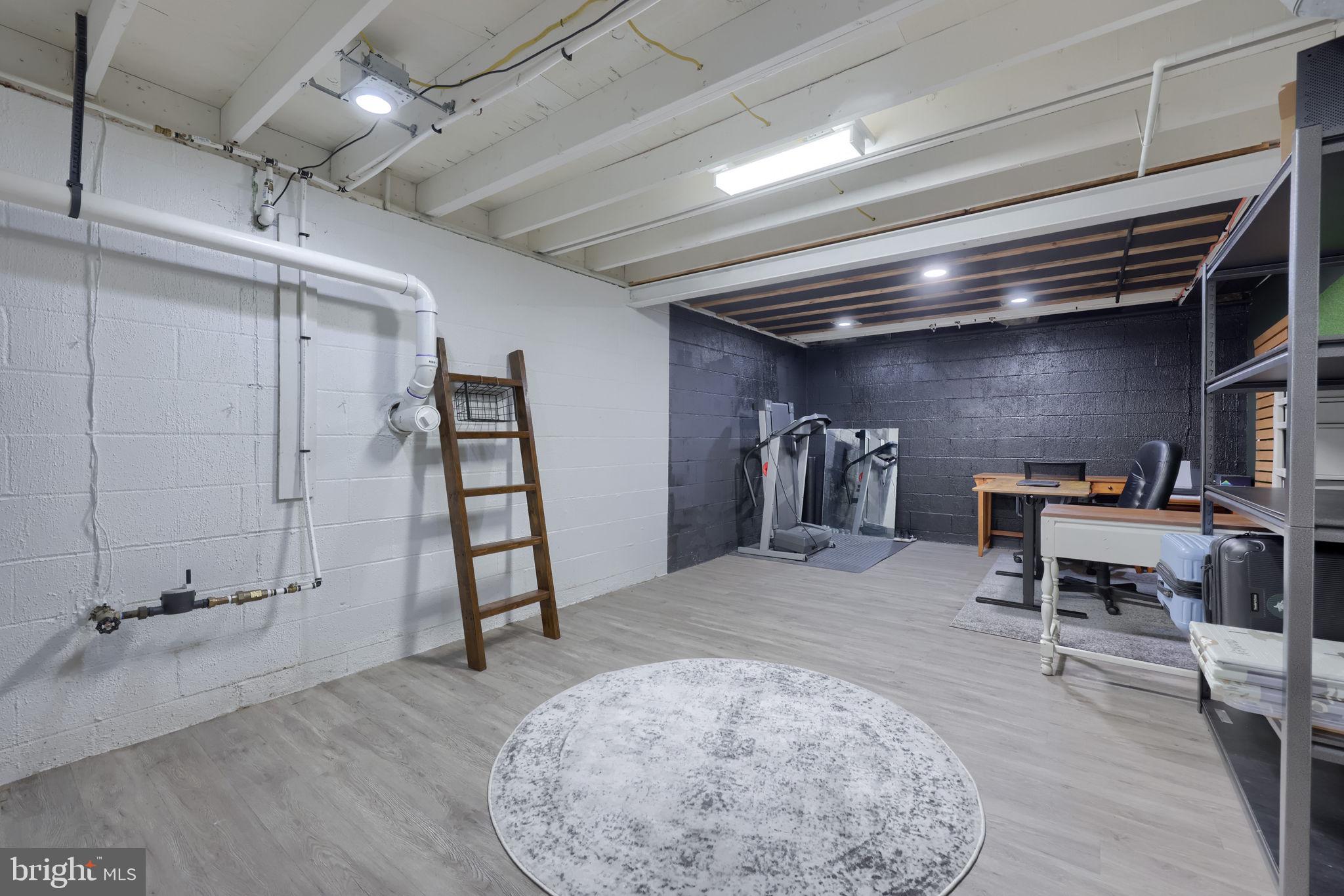 MAYTOWN - Residential