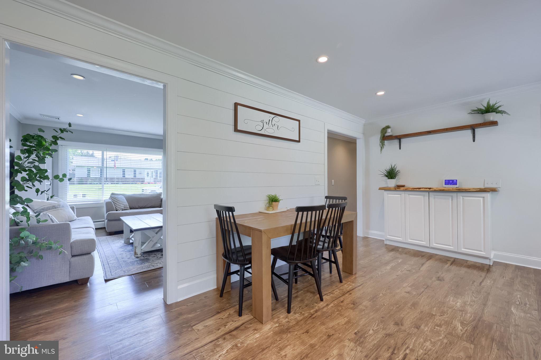 MAYTOWN - Residential