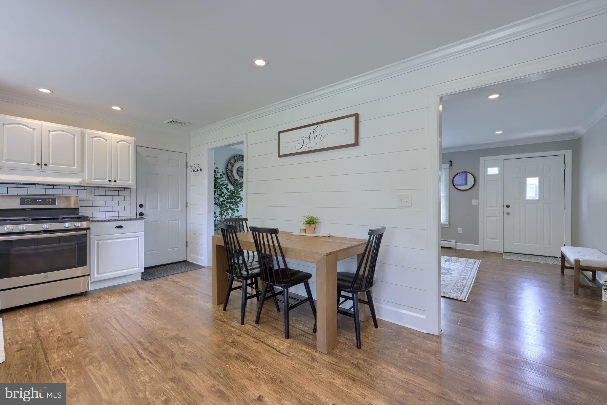 MAYTOWN - Residential