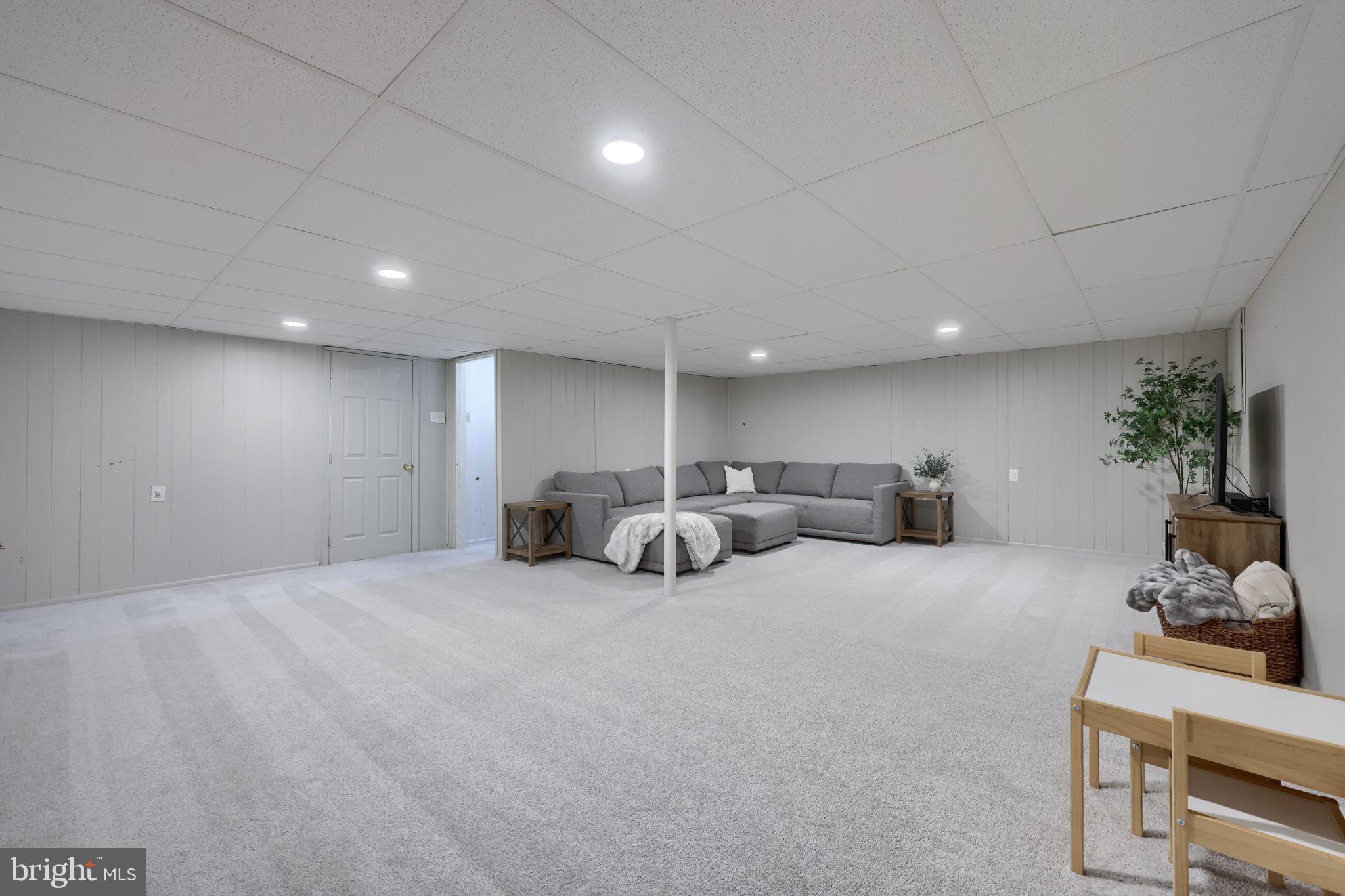 MAYTOWN - Residential