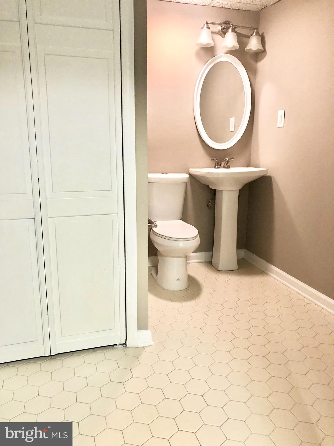 STAFFORDBOROUGH - Residential