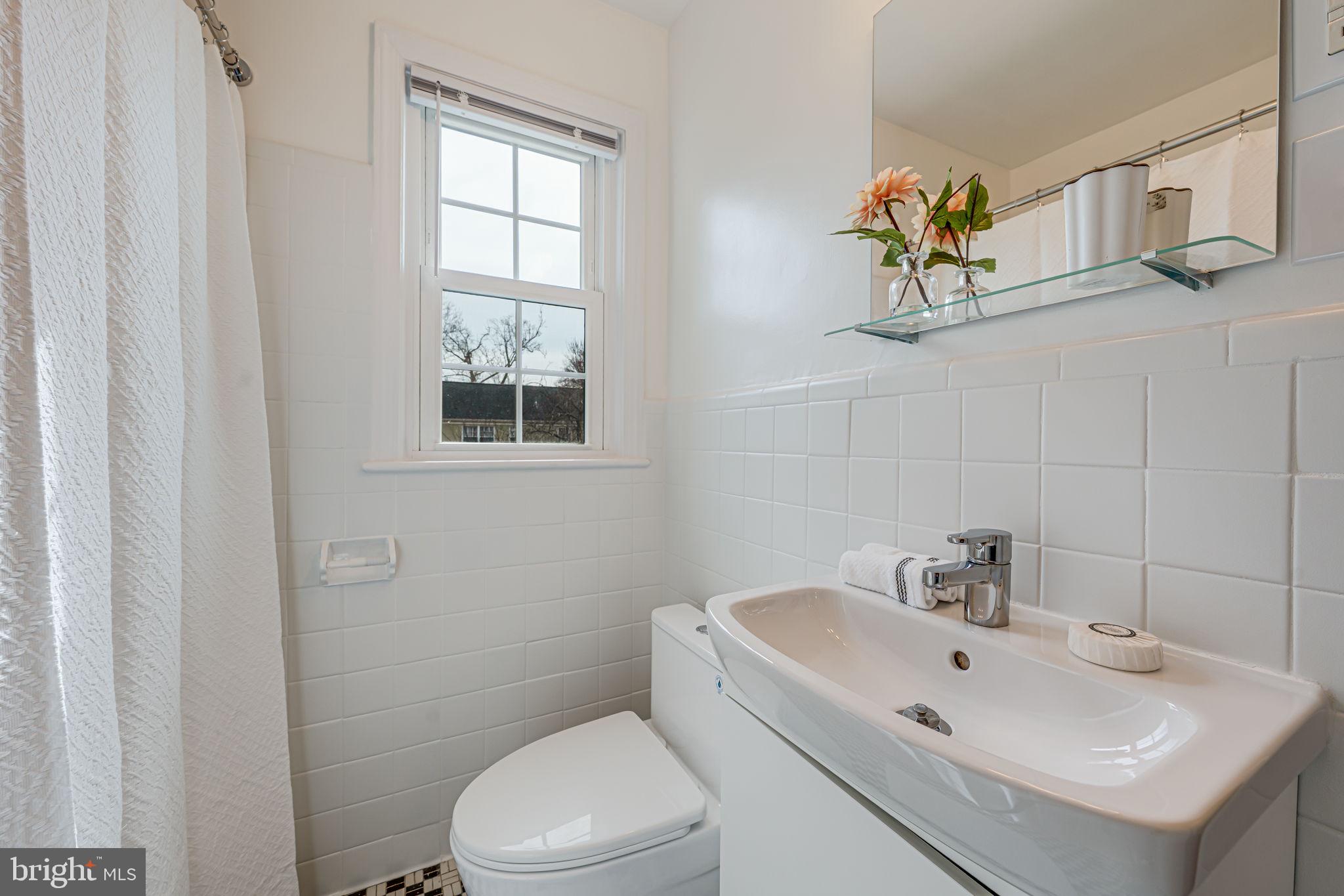 BELLE VIEW CONDOMINIUMS - Residential