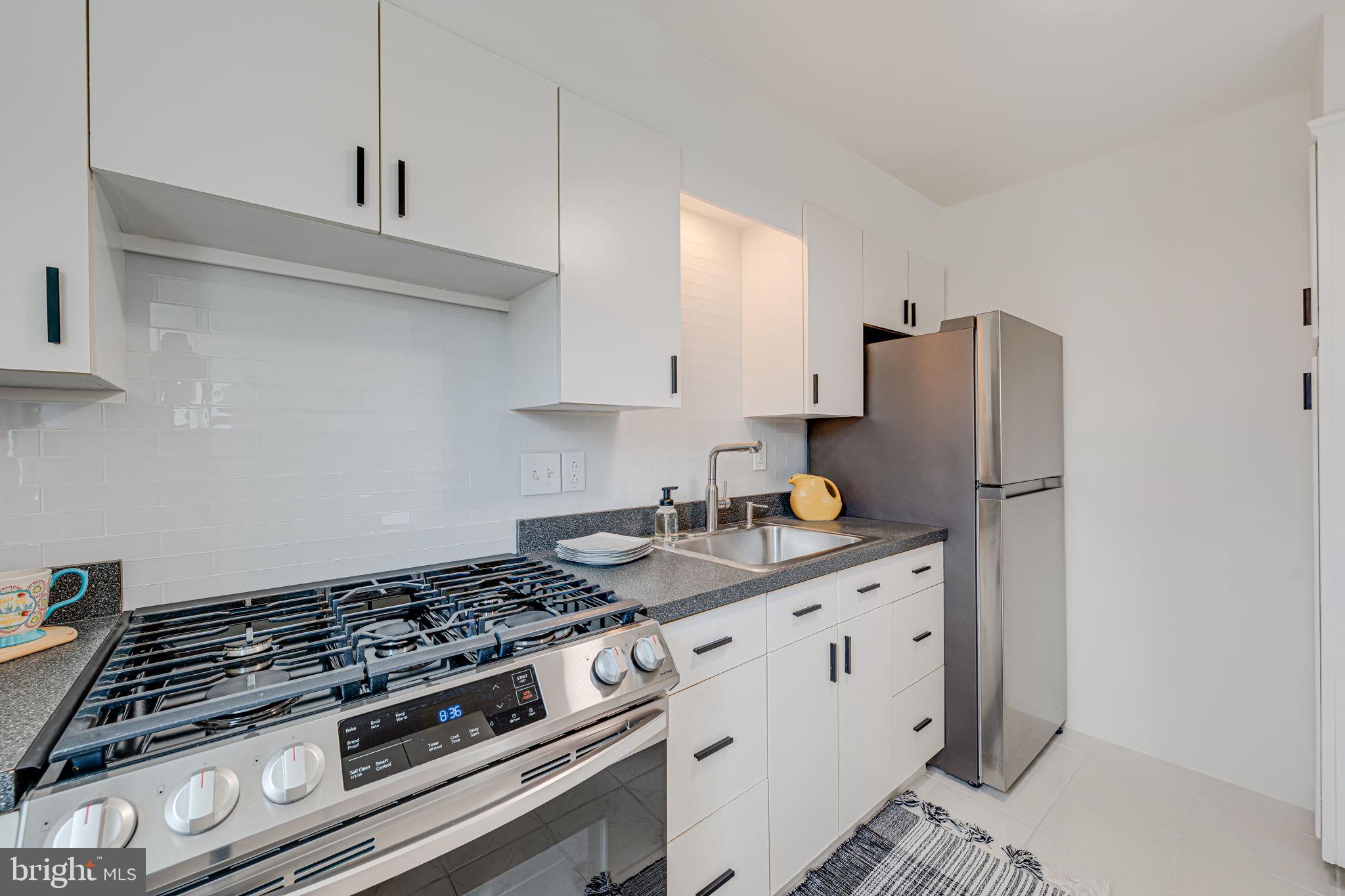 BELLE VIEW CONDOMINIUMS - Residential