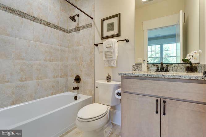 CHESTERBROOK GARDENS - Residential