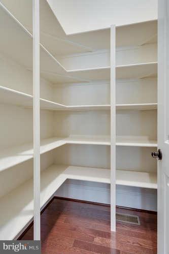 CHESTERBROOK GARDENS - Residential