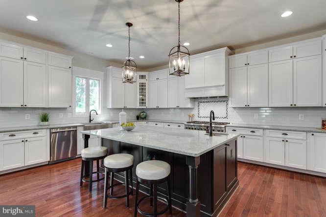 CHESTERBROOK GARDENS - Residential