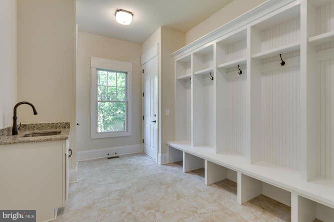 CHESTERBROOK GARDENS - Residential