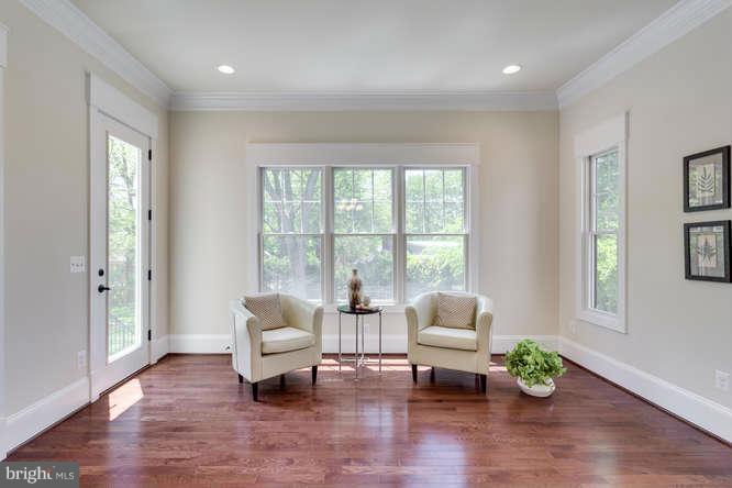 CHESTERBROOK GARDENS - Residential