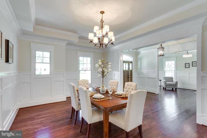 CHESTERBROOK GARDENS - Residential