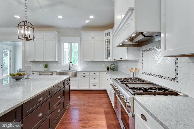 CHESTERBROOK GARDENS - Residential