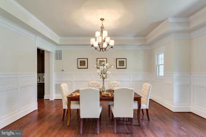 CHESTERBROOK GARDENS - Residential