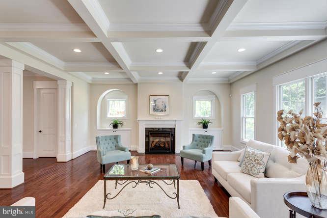 CHESTERBROOK GARDENS - Residential