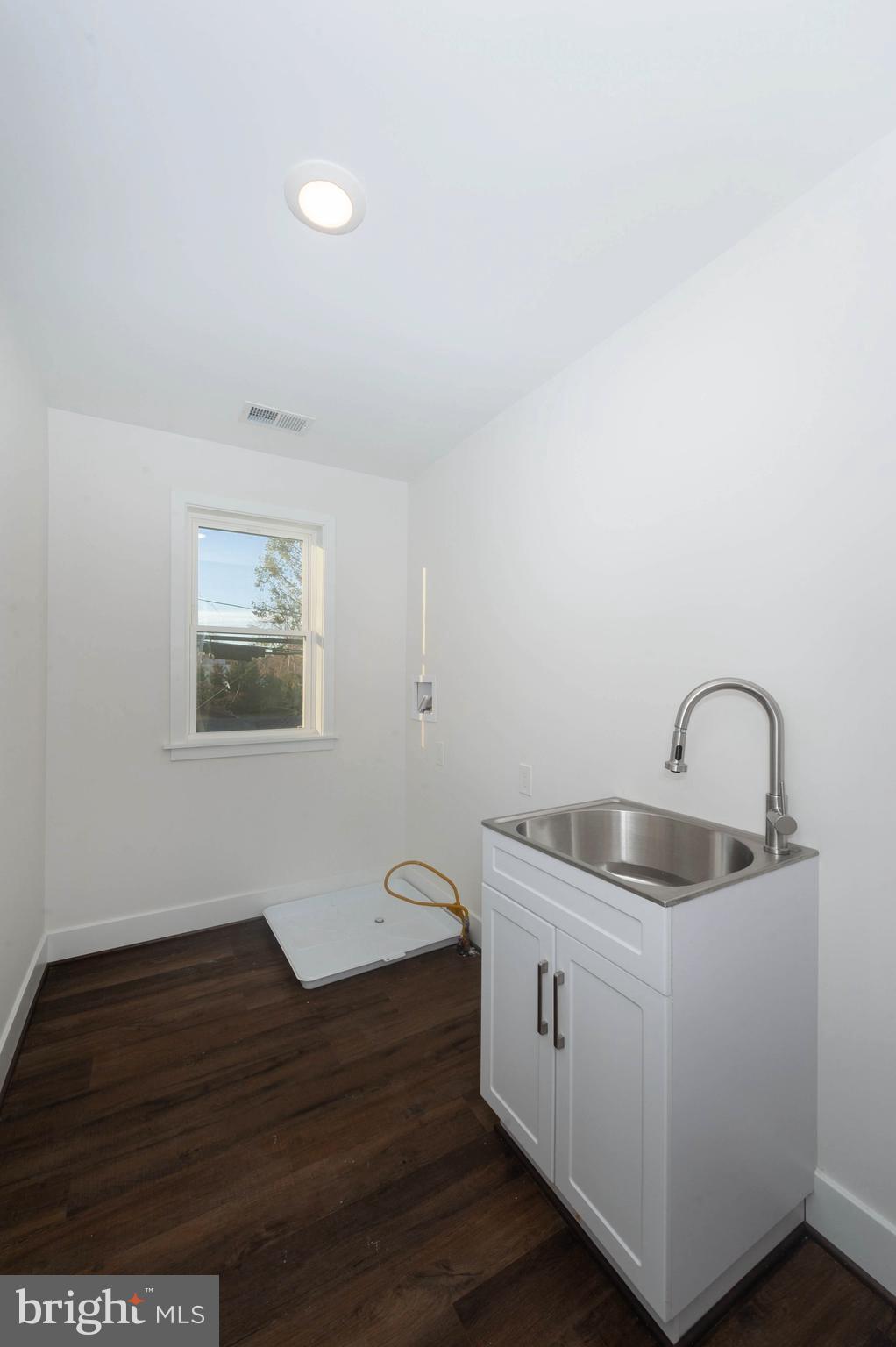 CHESWOLDE - Residential