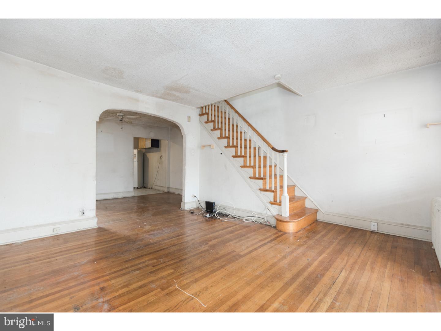 WEST OAK LANE - Residential