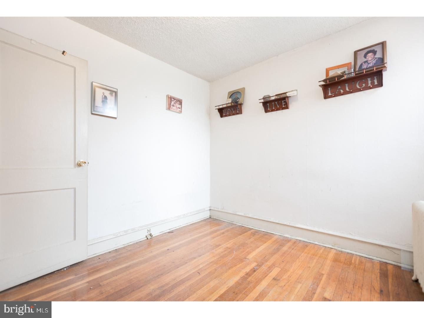 WEST OAK LANE - Residential