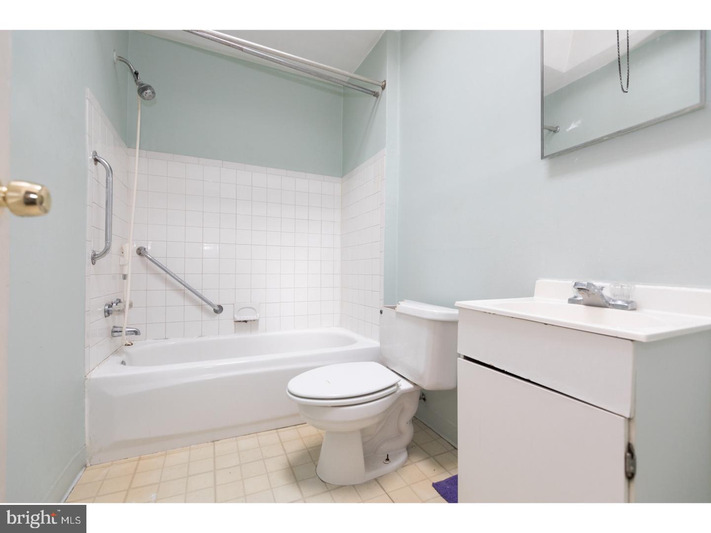 WEST OAK LANE - Residential