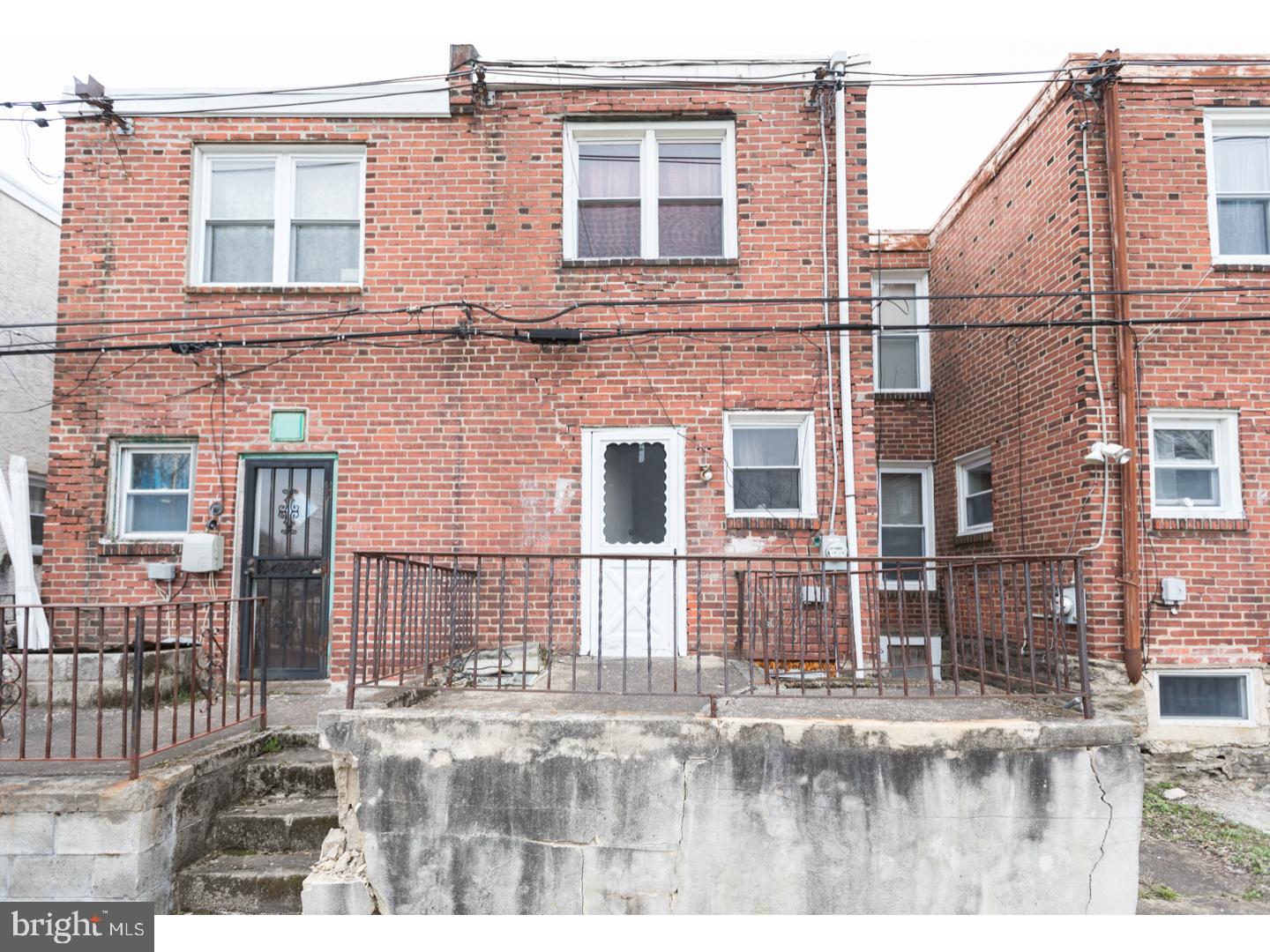 WEST OAK LANE - Residential