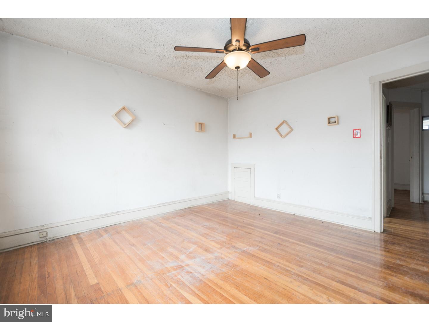 WEST OAK LANE - Residential