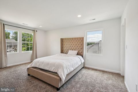 6715 WESTCOTT ROAD FALLS CHURCH VA 22042