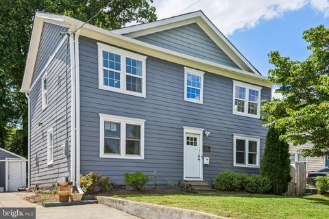 6715 WESTCOTT ROAD FALLS CHURCH VA 22042