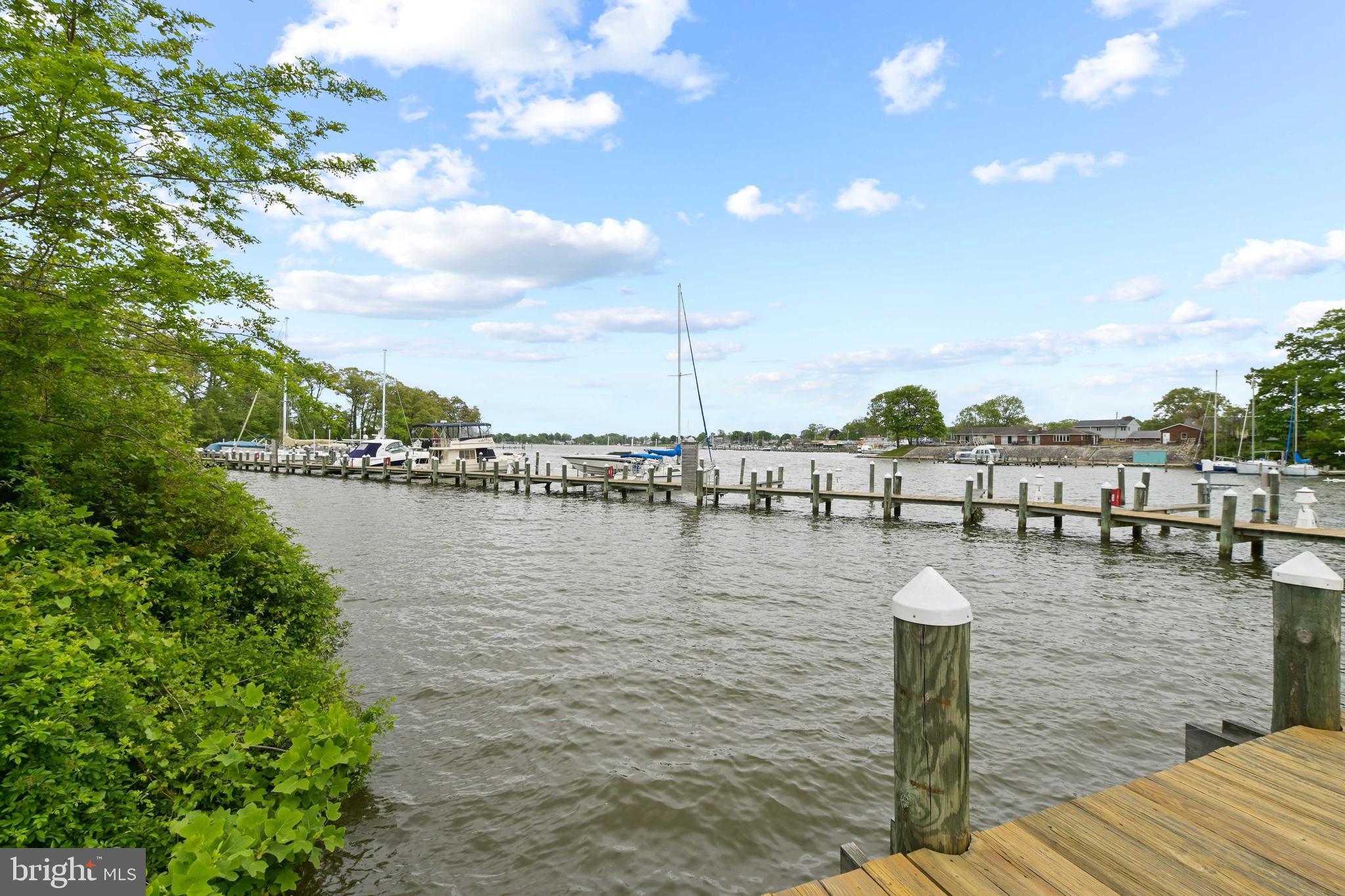 HOPEWELL POINTE - Residential