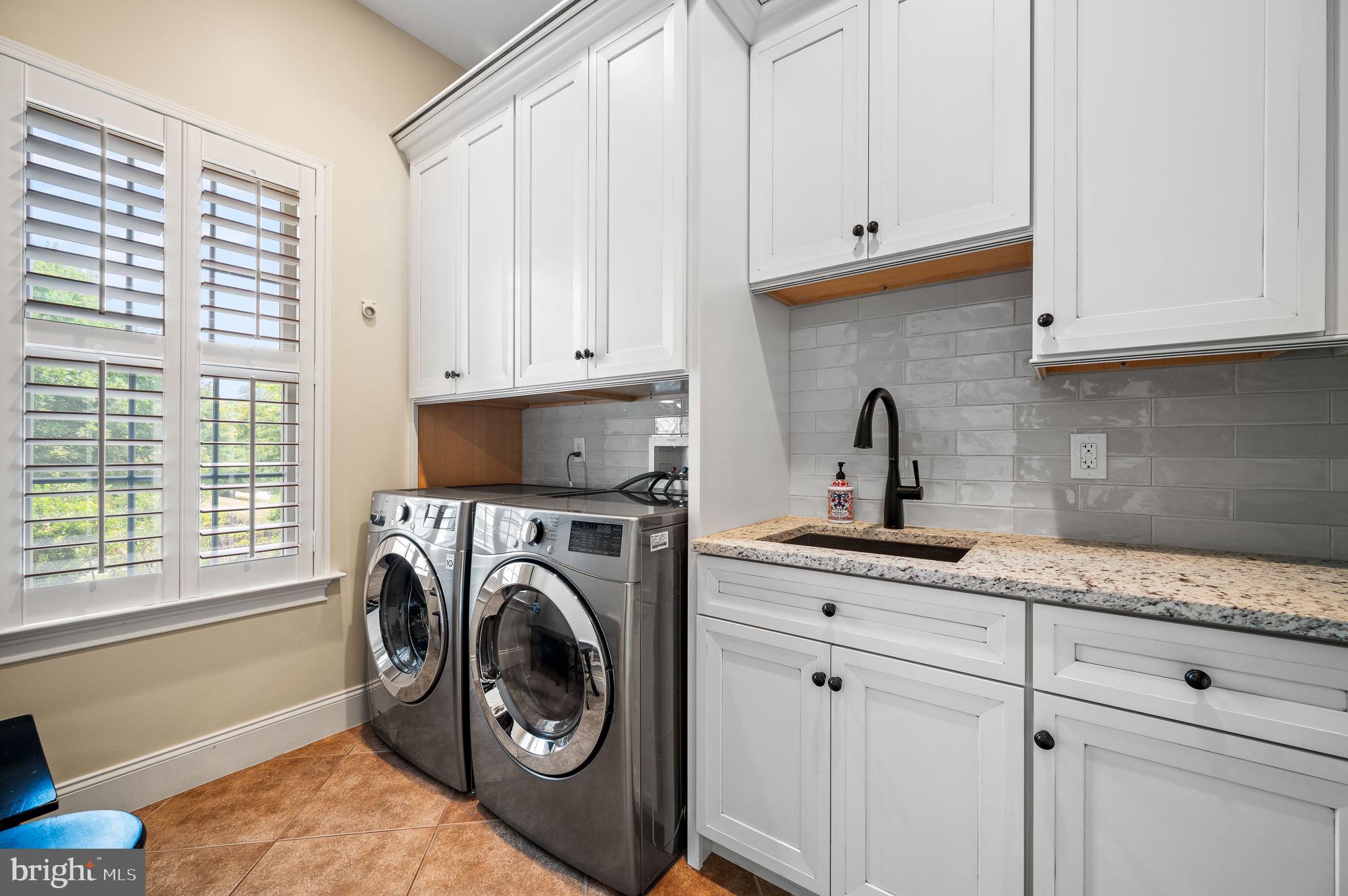 ESTS AT CHADDS FORD - Residential