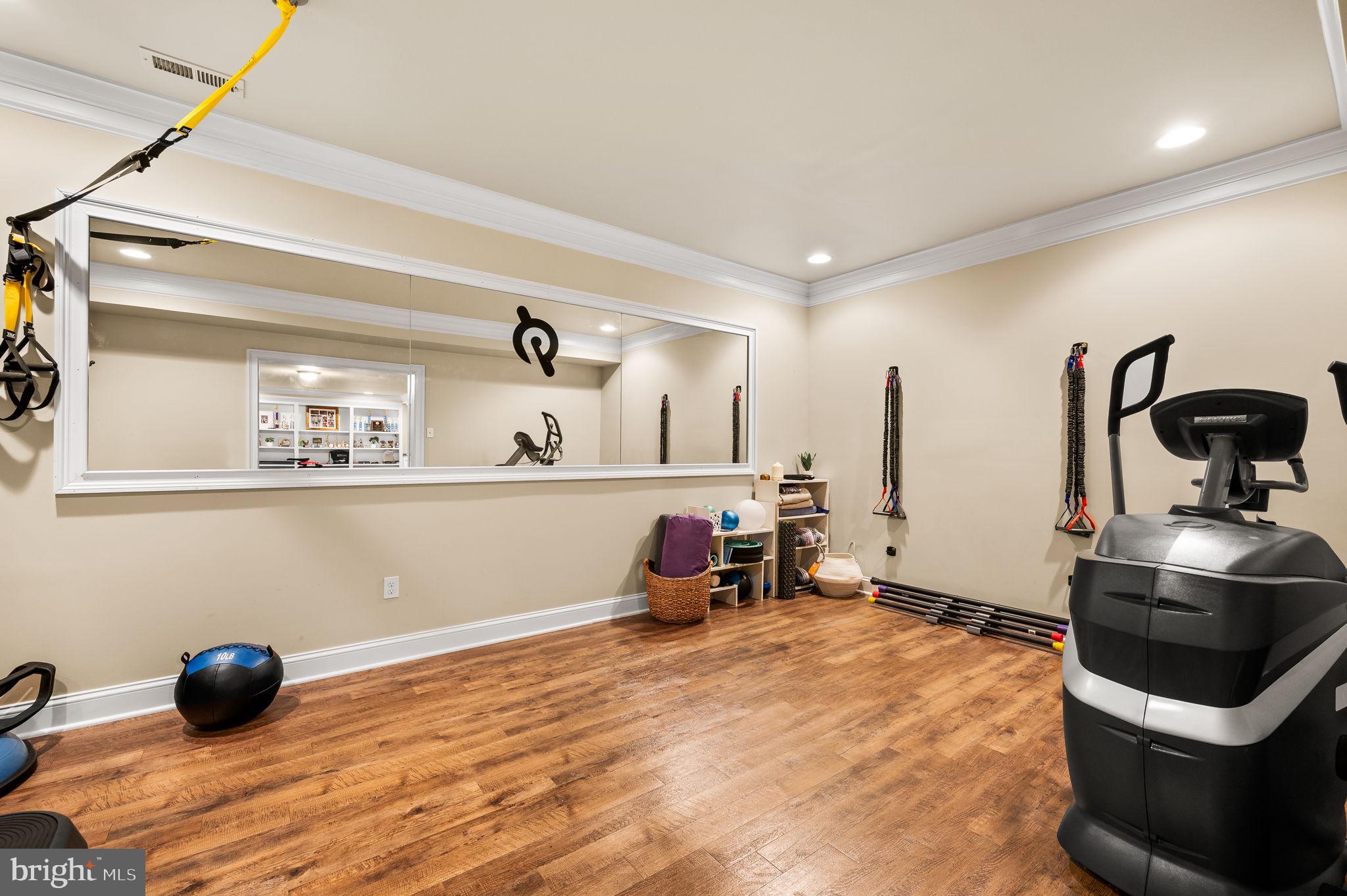 ESTS AT CHADDS FORD - Residential