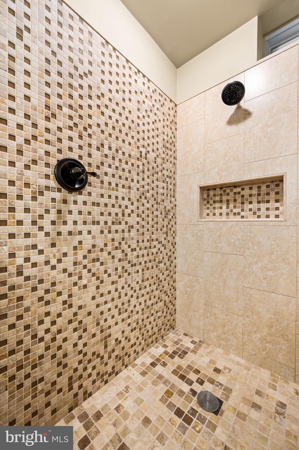 ESTS AT CHADDS FORD - Residential