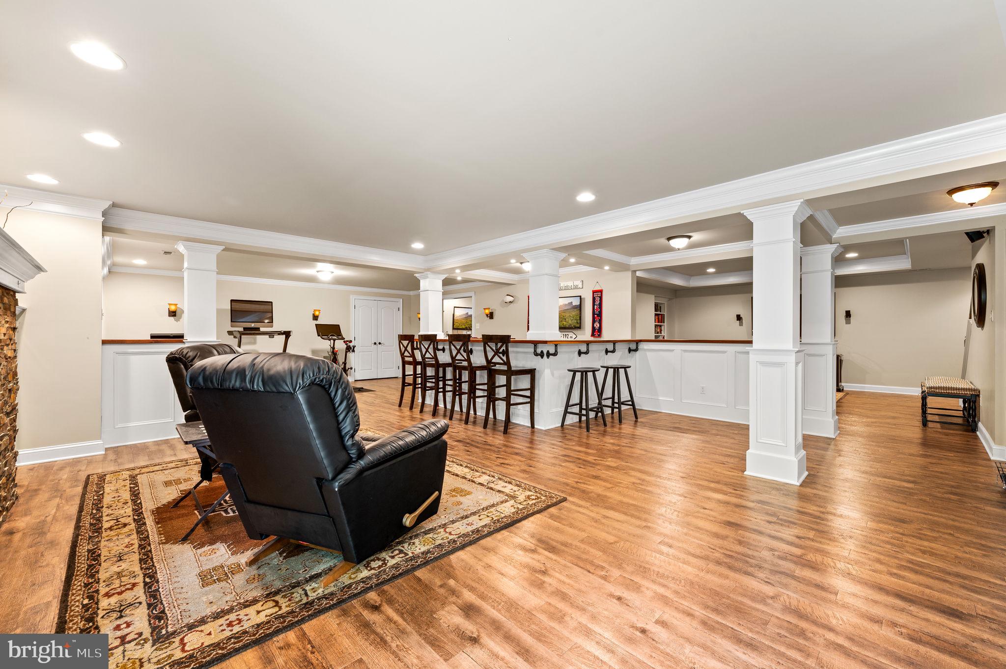 ESTS AT CHADDS FORD - Residential