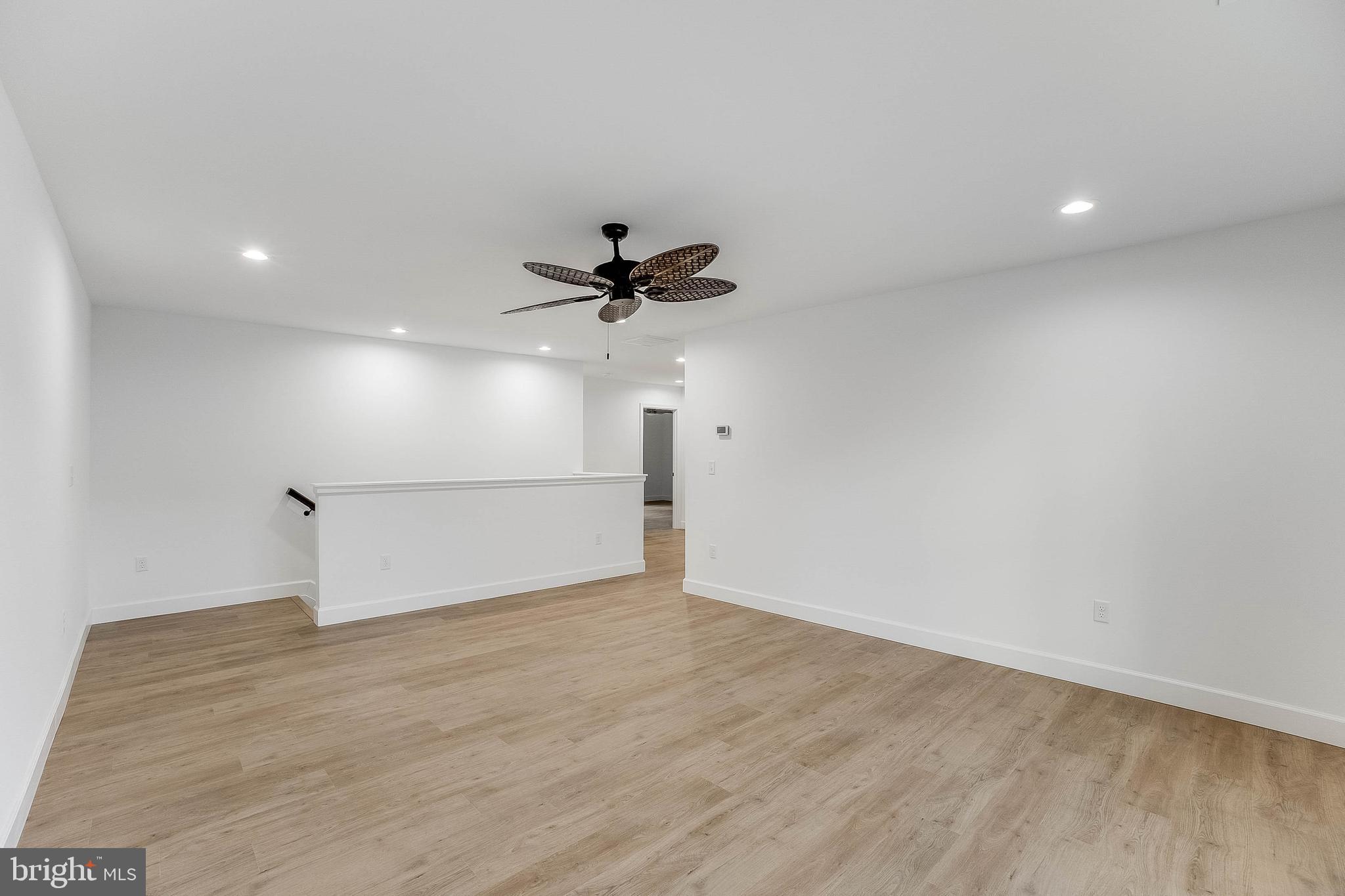 RIVERS END - Residential