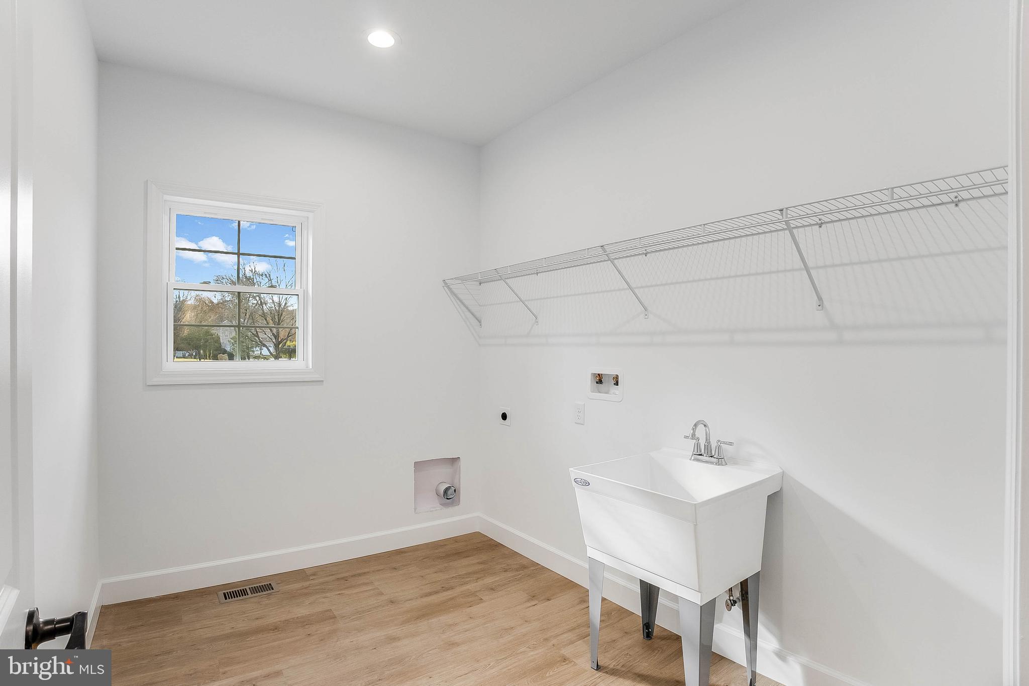 RIVERS END - Residential