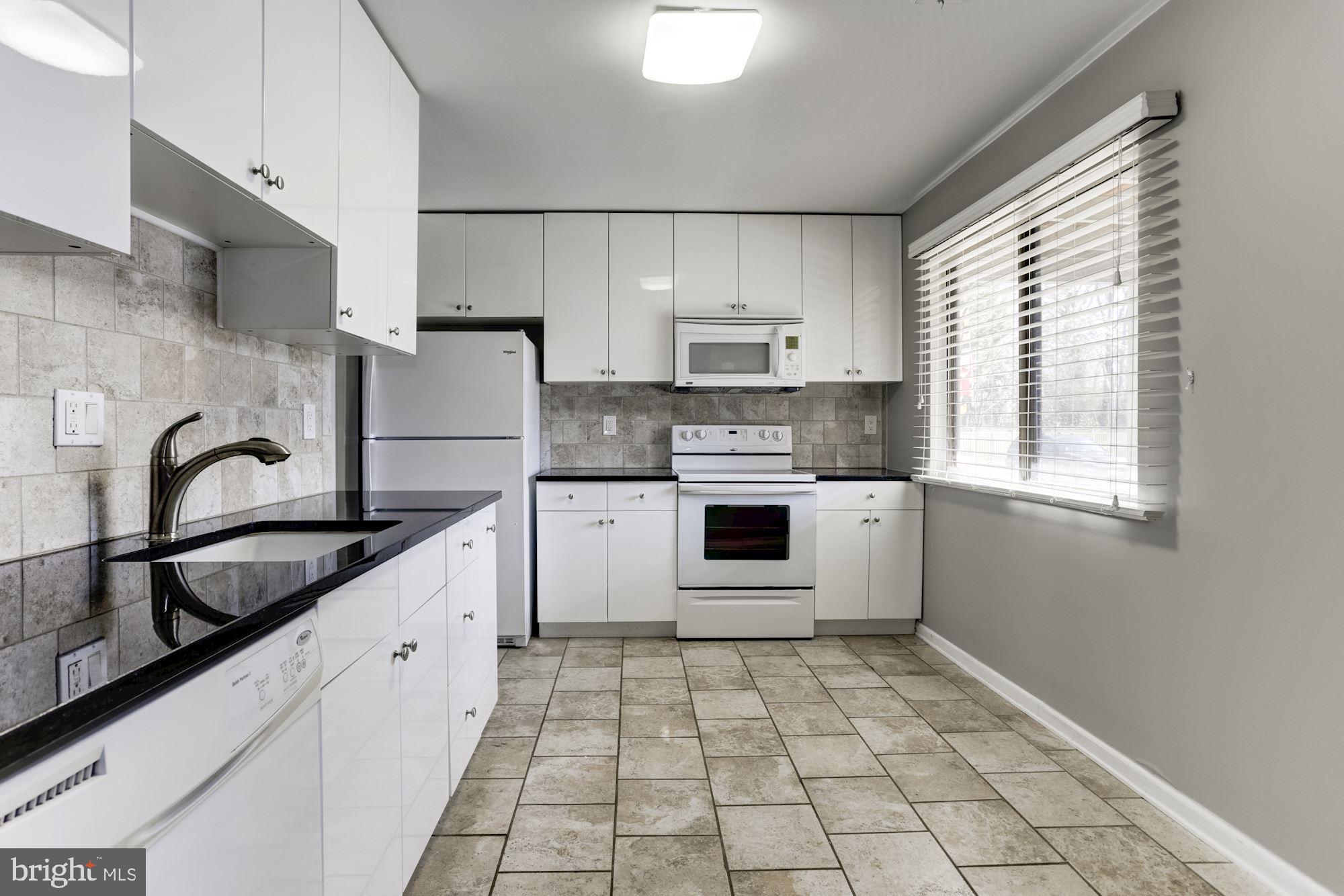 CEDAR RIDGE - Residential