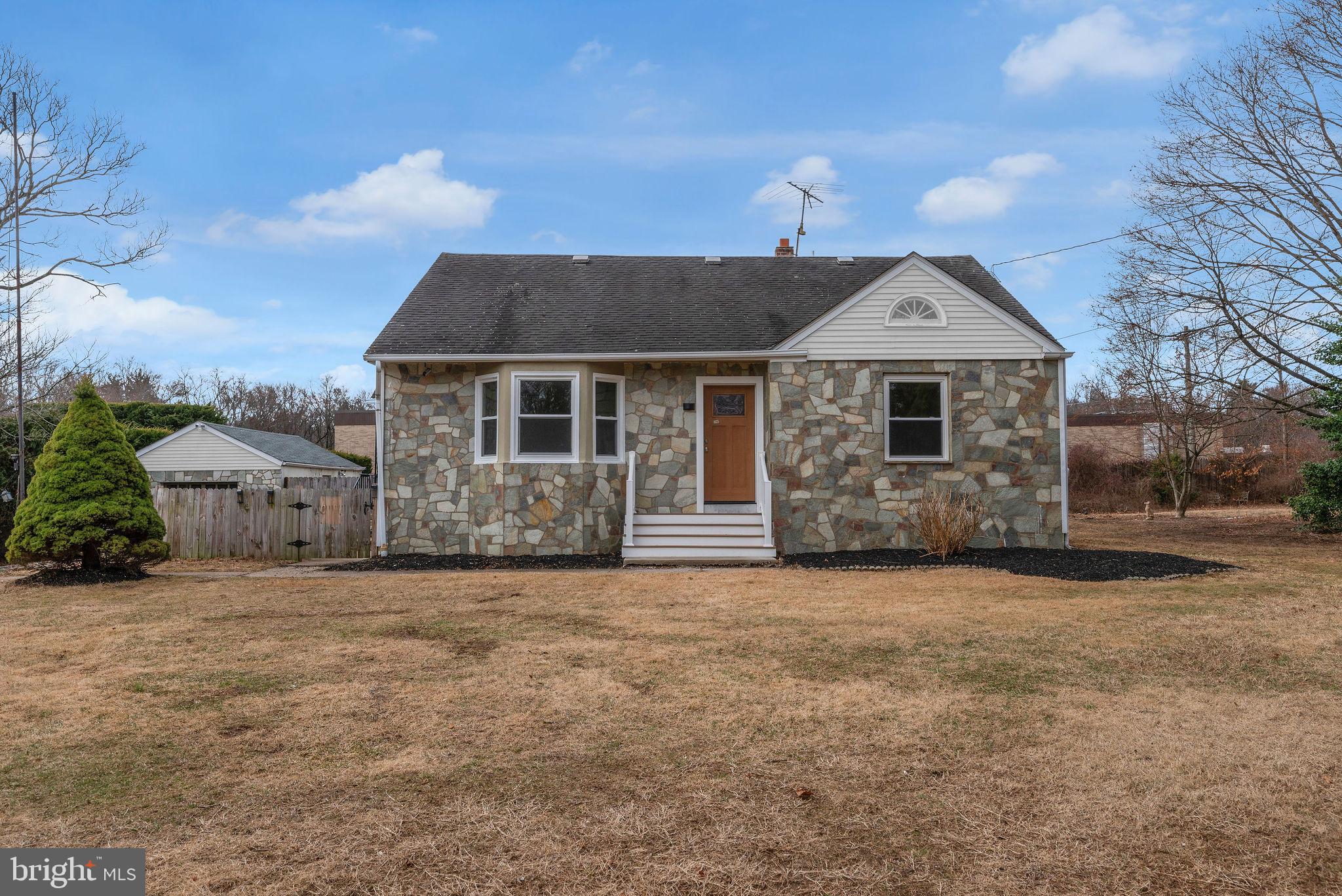 75 REEDER AVENUE