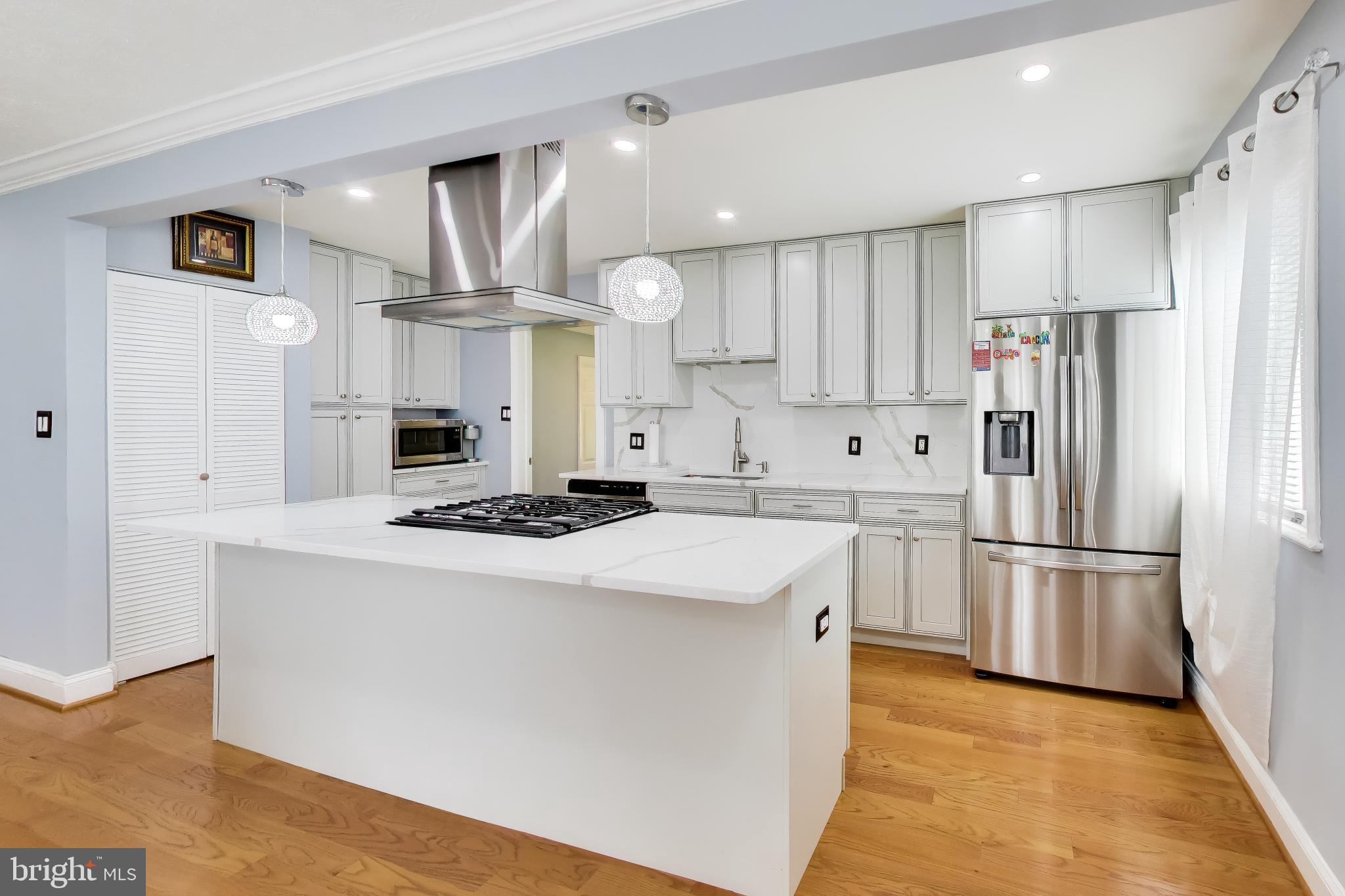 FAIRLAWN - Residential