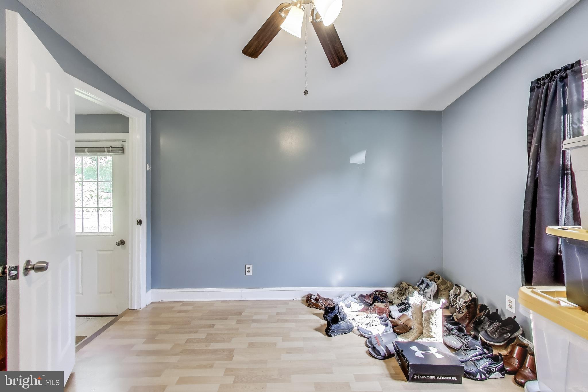 FAIRLAWN - Residential