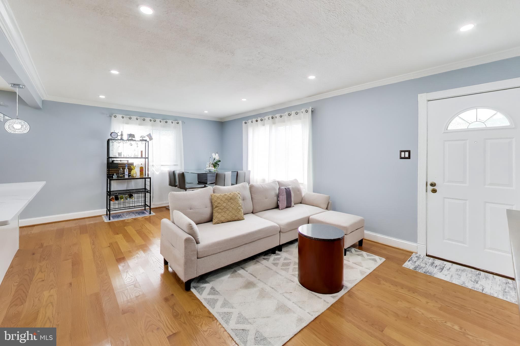 FAIRLAWN - Residential