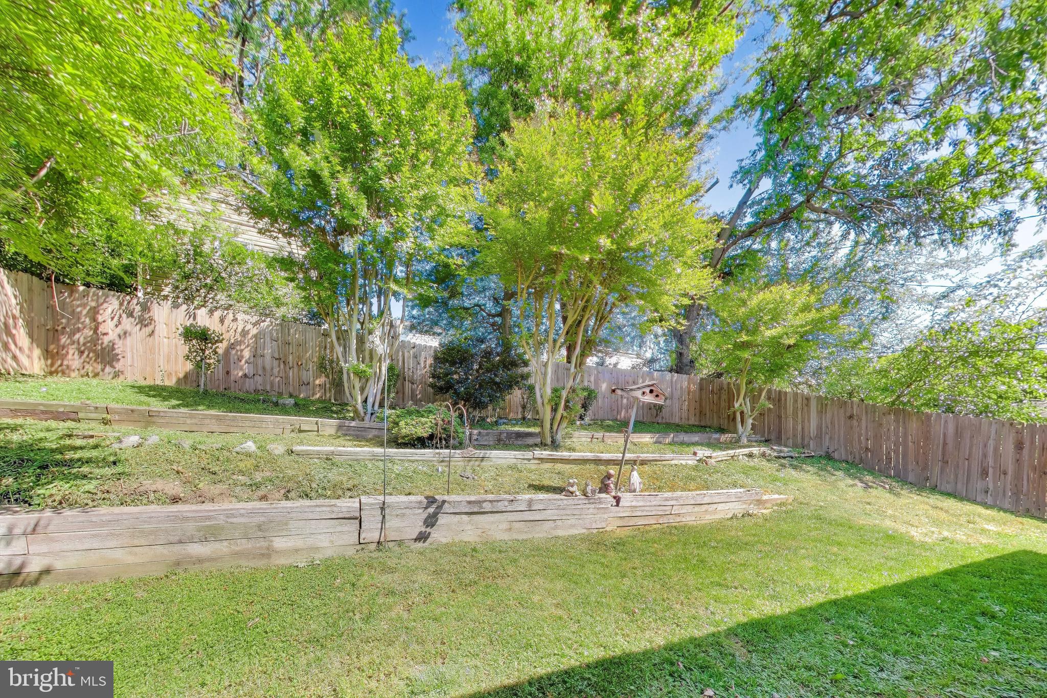 FAIRLAWN - Residential